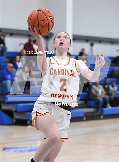 Thumbnail 1 in Mesquite vs. Cardinal Newman (Nike Tournament of Champions) photogallery.