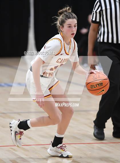 Thumbnail 3 in Mesquite vs. Cardinal Newman (Nike Tournament of Champions) photogallery.