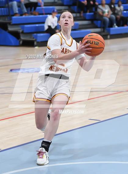 Thumbnail 3 in Mesquite vs. Cardinal Newman (Nike Tournament of Champions) photogallery.