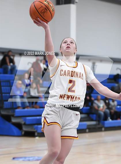 Thumbnail 3 in Mesquite vs. Cardinal Newman (Nike Tournament of Champions) photogallery.