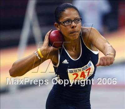 Thumbnail 3 in Run For the Dream Indoor Invitational (Fresno) photogallery.