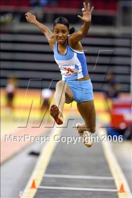Thumbnail 3 in Run For the Dream Indoor Invitational (Fresno) photogallery.