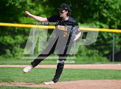 Thumbnail 2 in North Haven @ Daniel Hand (SCC Semifinal) photogallery.