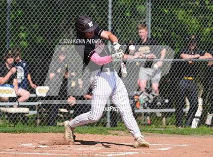 Thumbnail 3 in North Haven @ Daniel Hand (SCC Semifinal) photogallery.