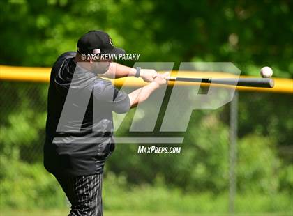 Thumbnail 1 in North Haven @ Daniel Hand (SCC Semifinal) photogallery.