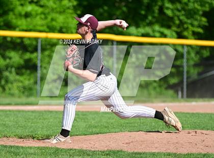 Thumbnail 3 in North Haven @ Daniel Hand (SCC Semifinal) photogallery.