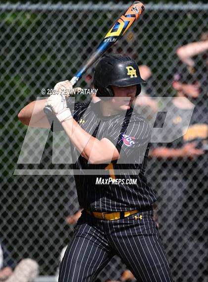 Thumbnail 2 in North Haven @ Daniel Hand (SCC Semifinal) photogallery.