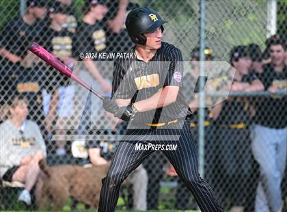 Thumbnail 2 in North Haven @ Daniel Hand (SCC Semifinal) photogallery.