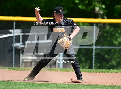 Thumbnail 1 in North Haven @ Daniel Hand (SCC Semifinal) photogallery.