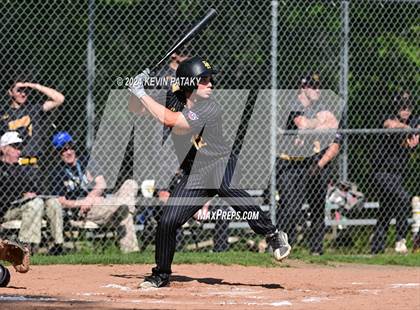 Thumbnail 3 in North Haven @ Daniel Hand (SCC Semifinal) photogallery.