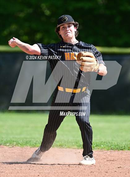 Thumbnail 1 in North Haven @ Daniel Hand (SCC Semifinal) photogallery.