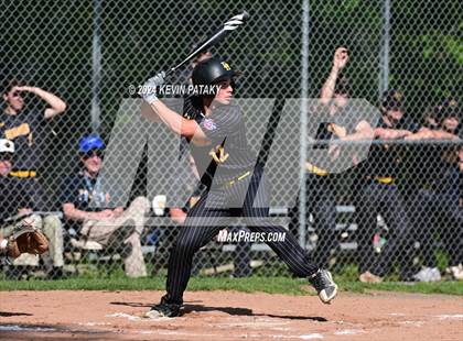 Thumbnail 2 in North Haven @ Daniel Hand (SCC Semifinal) photogallery.