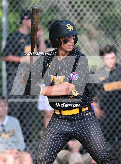 Thumbnail 3 in North Haven @ Daniel Hand (SCC Semifinal) photogallery.