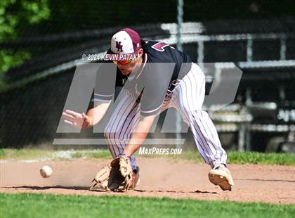 Thumbnail 3 in North Haven @ Daniel Hand (SCC Semifinal) photogallery.