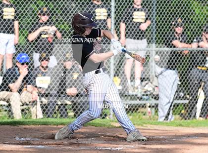 Thumbnail 1 in North Haven @ Daniel Hand (SCC Semifinal) photogallery.
