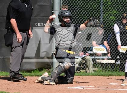 Thumbnail 3 in North Haven @ Daniel Hand (SCC Semifinal) photogallery.