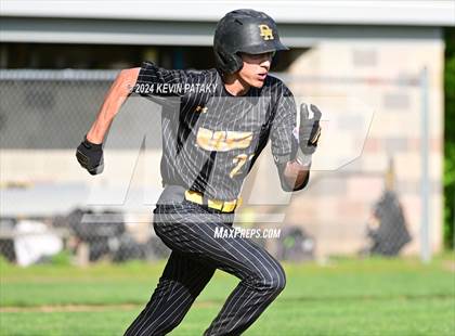 Thumbnail 2 in North Haven @ Daniel Hand (SCC Semifinal) photogallery.