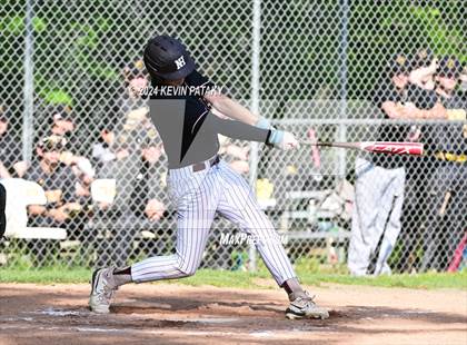 Thumbnail 2 in North Haven @ Daniel Hand (SCC Semifinal) photogallery.