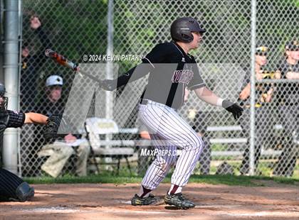 Thumbnail 2 in North Haven @ Daniel Hand (SCC Semifinal) photogallery.