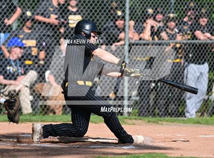 Thumbnail 2 in North Haven @ Daniel Hand (SCC Semifinal) photogallery.