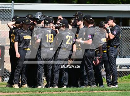 Thumbnail 2 in North Haven @ Daniel Hand (SCC Semifinal) photogallery.