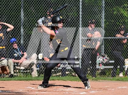 Thumbnail 1 in North Haven @ Daniel Hand (SCC Semifinal) photogallery.