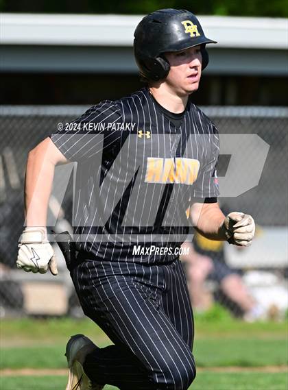 Thumbnail 2 in North Haven @ Daniel Hand (SCC Semifinal) photogallery.
