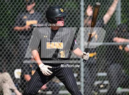 Thumbnail 2 in North Haven @ Daniel Hand (SCC Semifinal) photogallery.