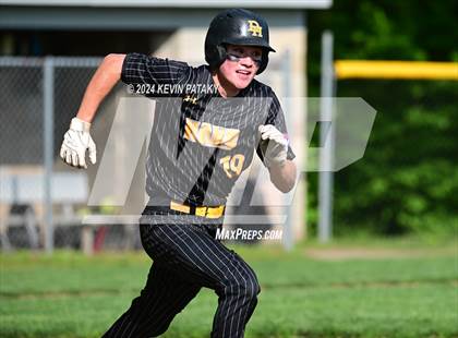 Thumbnail 3 in North Haven @ Daniel Hand (SCC Semifinal) photogallery.