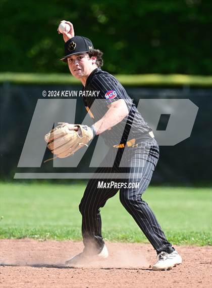 Thumbnail 3 in North Haven @ Daniel Hand (SCC Semifinal) photogallery.