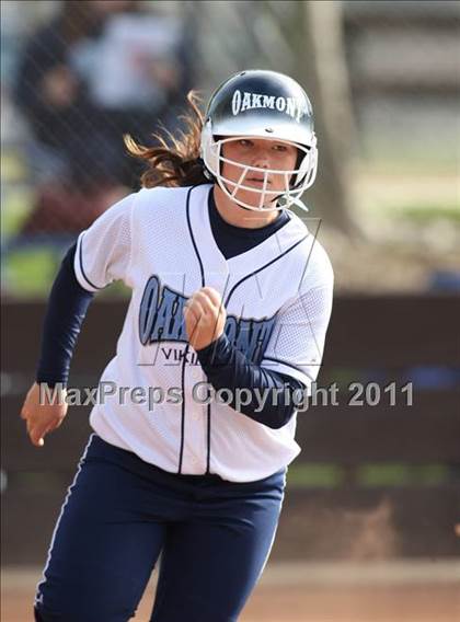 Thumbnail 3 in El Camino vs. Oakmont (Stephanie LeDoux Tournament) photogallery.
