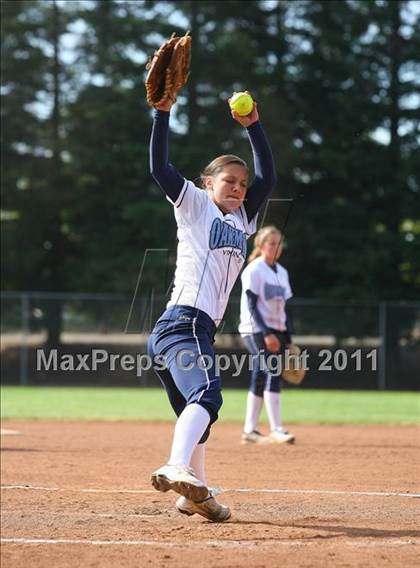 Thumbnail 2 in El Camino vs. Oakmont (Stephanie LeDoux Tournament) photogallery.