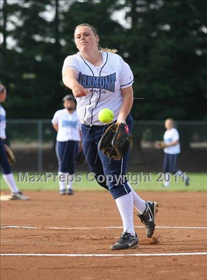 Thumbnail 3 in El Camino vs. Oakmont (Stephanie LeDoux Tournament) photogallery.