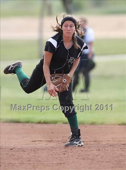 Thumbnail 2 in El Camino vs. Oakmont (Stephanie LeDoux Tournament) photogallery.