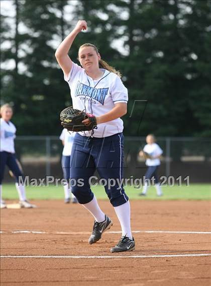 Thumbnail 1 in El Camino vs. Oakmont (Stephanie LeDoux Tournament) photogallery.