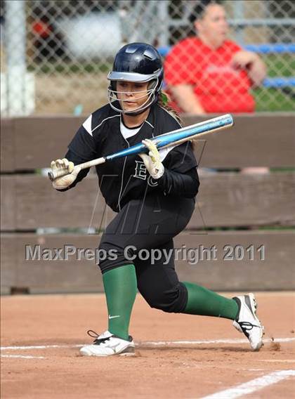 Thumbnail 2 in El Camino vs. Oakmont (Stephanie LeDoux Tournament) photogallery.