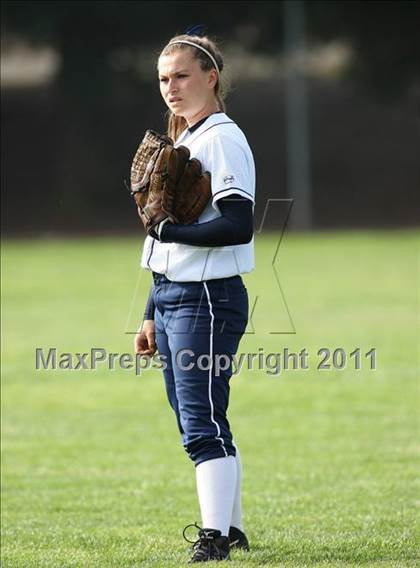 Thumbnail 3 in El Camino vs. Oakmont (Stephanie LeDoux Tournament) photogallery.