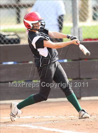 Thumbnail 3 in El Camino vs. Oakmont (Stephanie LeDoux Tournament) photogallery.