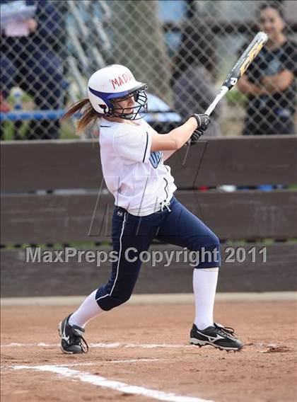 Thumbnail 2 in El Camino vs. Oakmont (Stephanie LeDoux Tournament) photogallery.