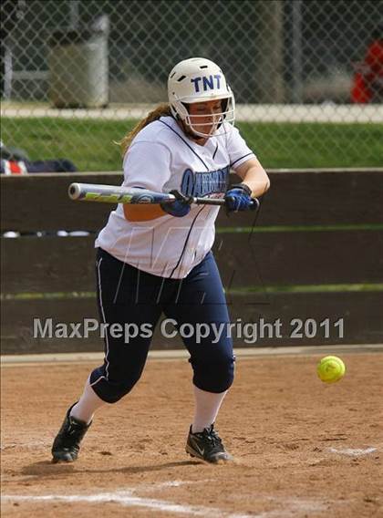 Thumbnail 3 in El Camino vs. Oakmont (Stephanie LeDoux Tournament) photogallery.