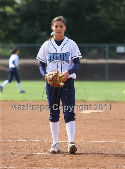 Thumbnail 1 in El Camino vs. Oakmont (Stephanie LeDoux Tournament) photogallery.