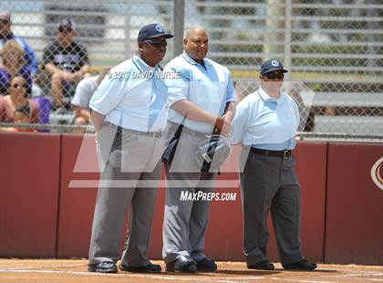 Thumbnail 1 in Roosevelt vs. Chavez (CIF LACS D1 Final) photogallery.