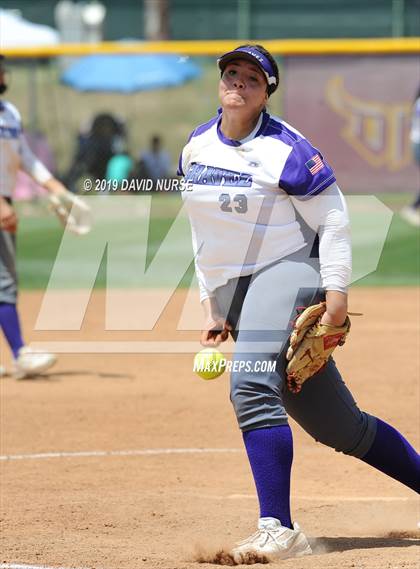 Thumbnail 2 in Roosevelt vs. Chavez (CIF LACS D1 Final) photogallery.