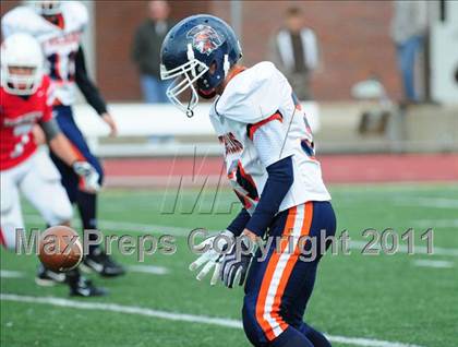 Thumbnail 1 in JV: Lyman Hall @ Branford photogallery.