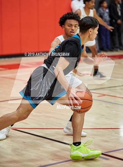 Thumbnail 3 in Kennedy vs Deer Valley (Cordova Christmas Classic) photogallery.