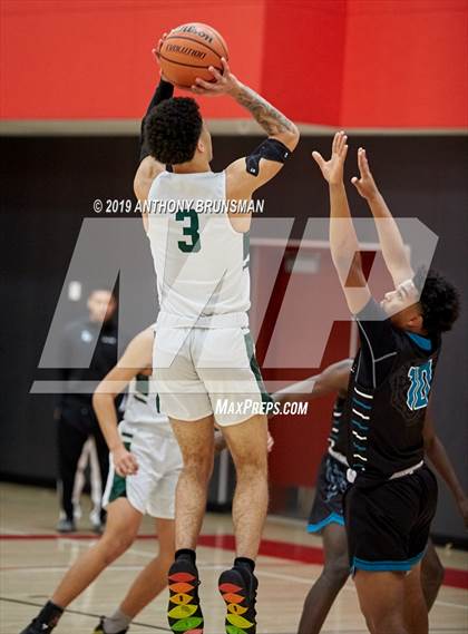 Thumbnail 3 in Kennedy vs Deer Valley (Cordova Christmas Classic) photogallery.