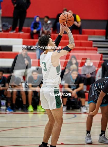 Thumbnail 3 in Kennedy vs Deer Valley (Cordova Christmas Classic) photogallery.