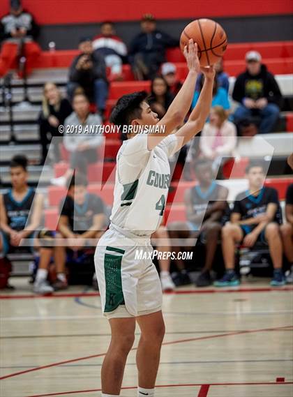 Thumbnail 1 in Kennedy vs Deer Valley (Cordova Christmas Classic) photogallery.
