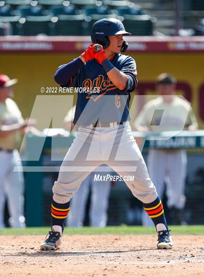 Thumbnail 2 in Chatsworth vs Roosevelt (CIF LACS Open Div Semi Final) photogallery.