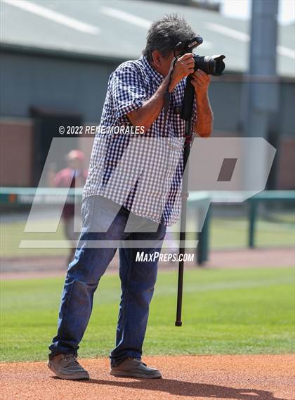 Thumbnail 2 in Chatsworth vs Roosevelt (CIF LACS Open Div Semi Final) photogallery.